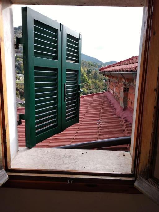 Casa Stefano Apartment Ceriana Bagian luar foto